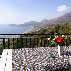 Appartamento Collina Del Sole, Letojanni