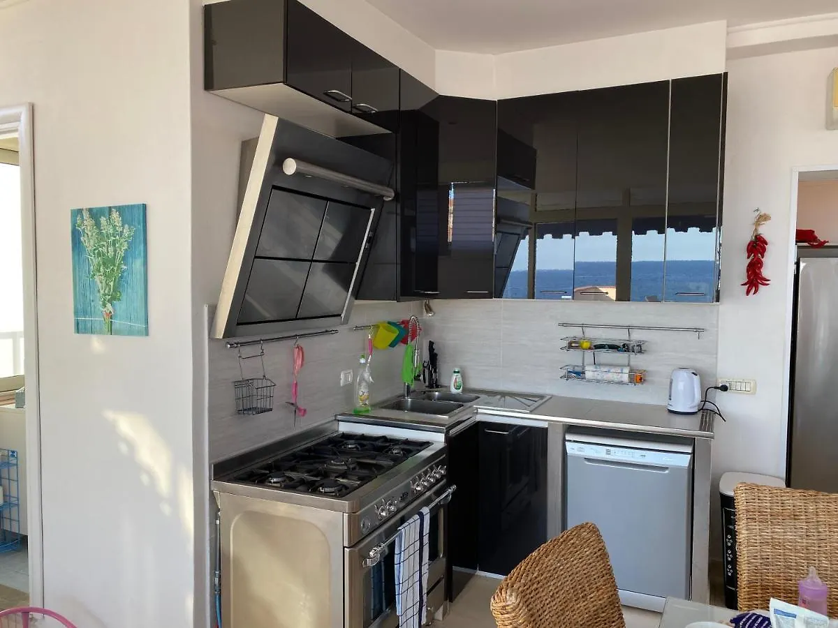 Beach Penthouse Marisol 2Floors, Central Letojanni Apartment